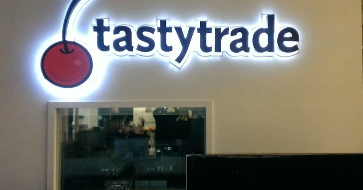 Signs and banners for Schaumburg and surrounding locations